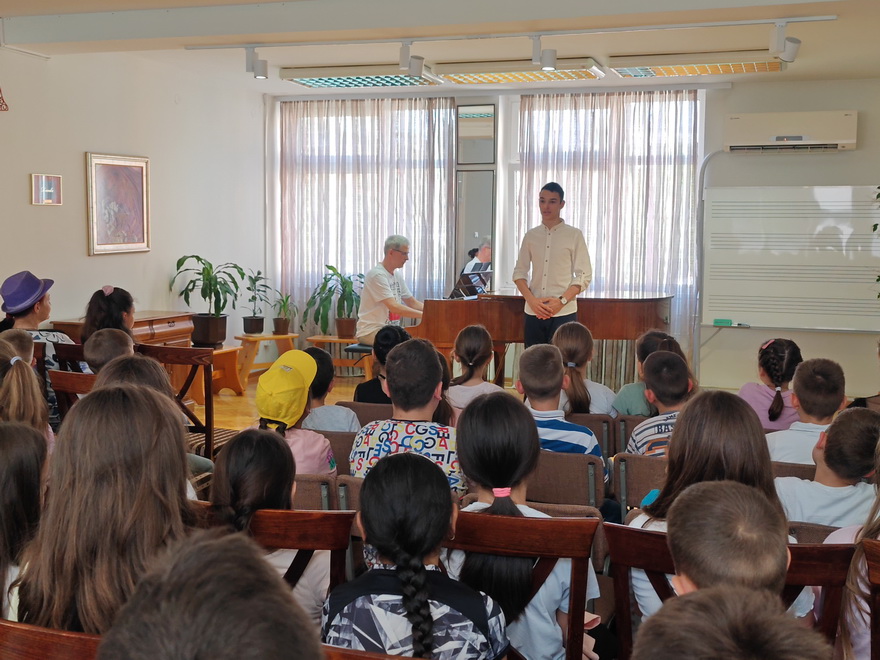 IMG_20240410_125818_resize